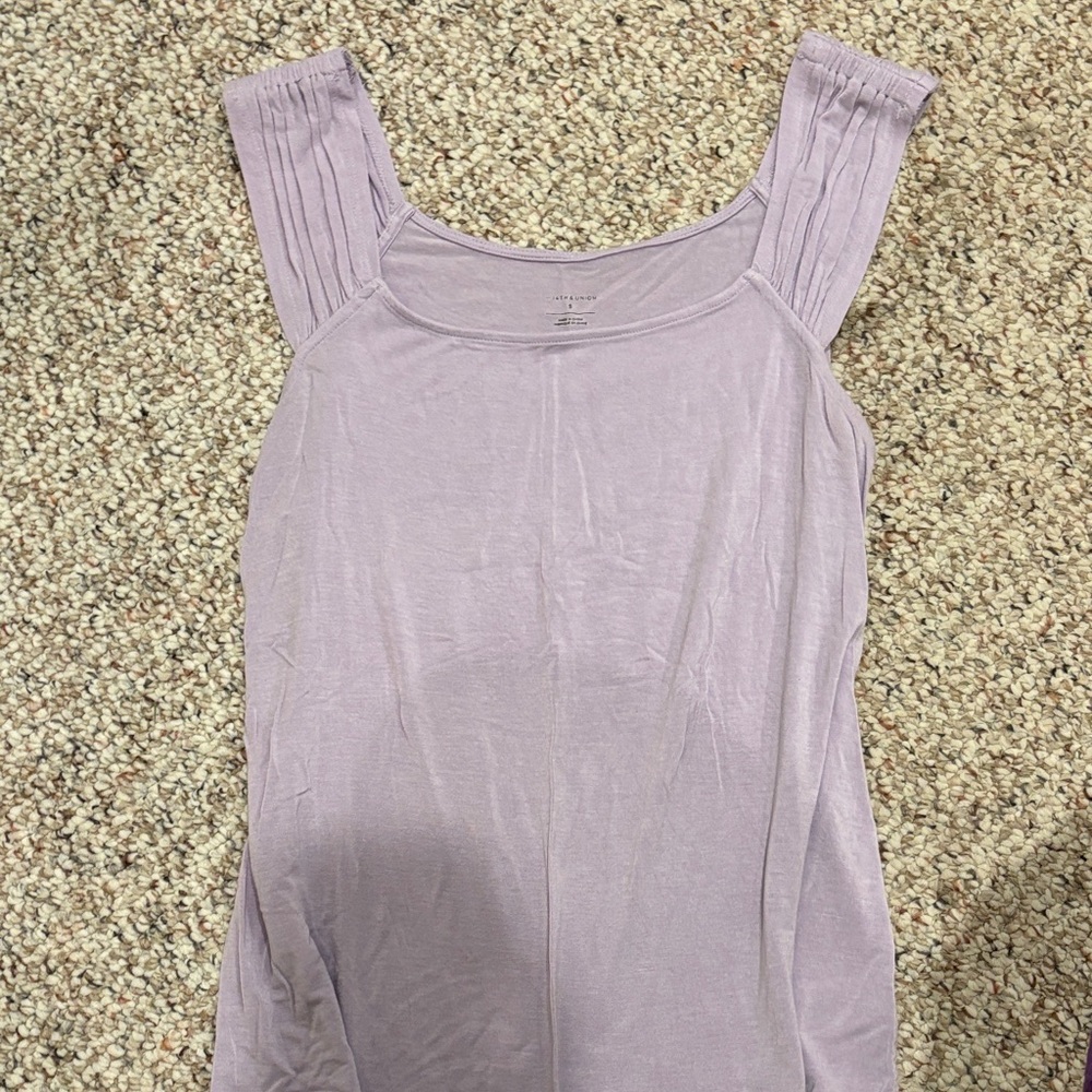 14th & Union Light Purple Tank Top